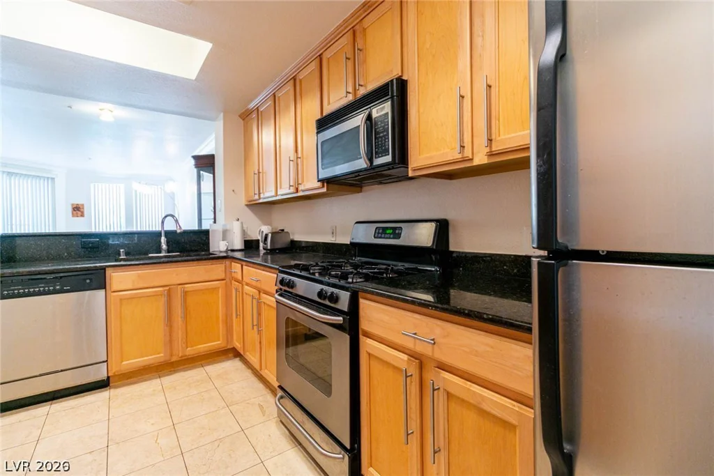260 Flamingo, Las Vegas, NV 89169