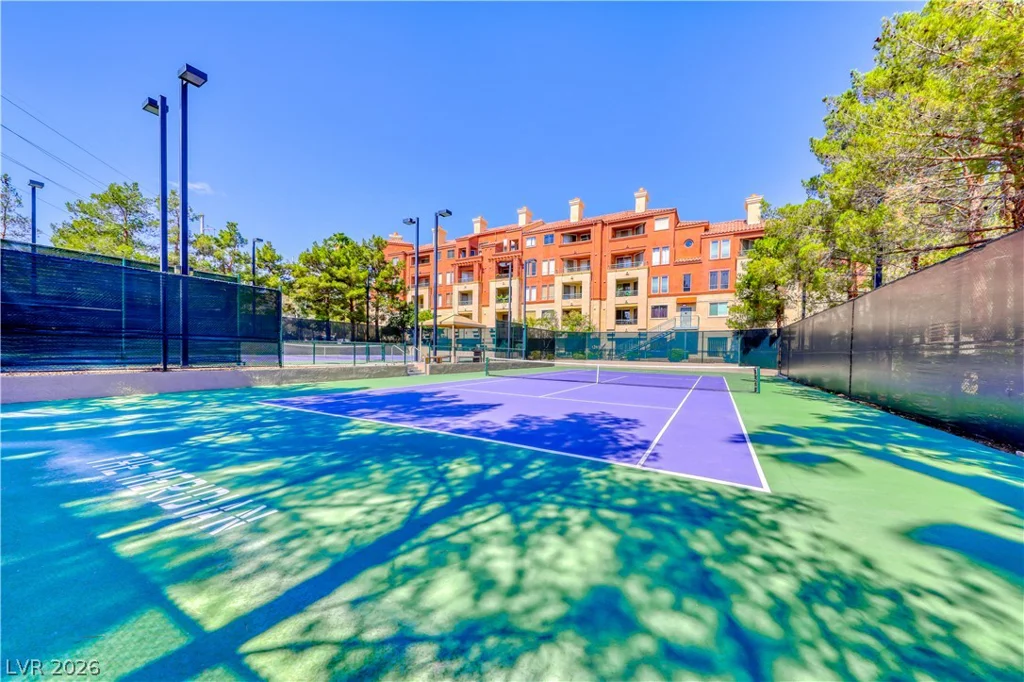 260 Flamingo, Las Vegas, NV 89169