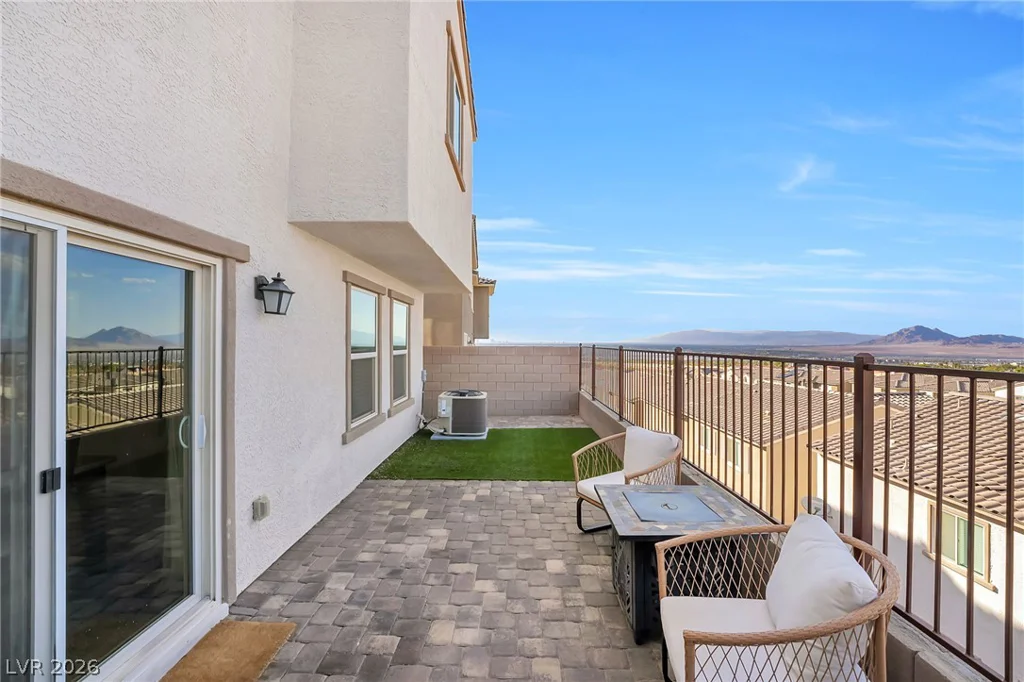 298 QUAIL FINCH, Henderson, NV 89012