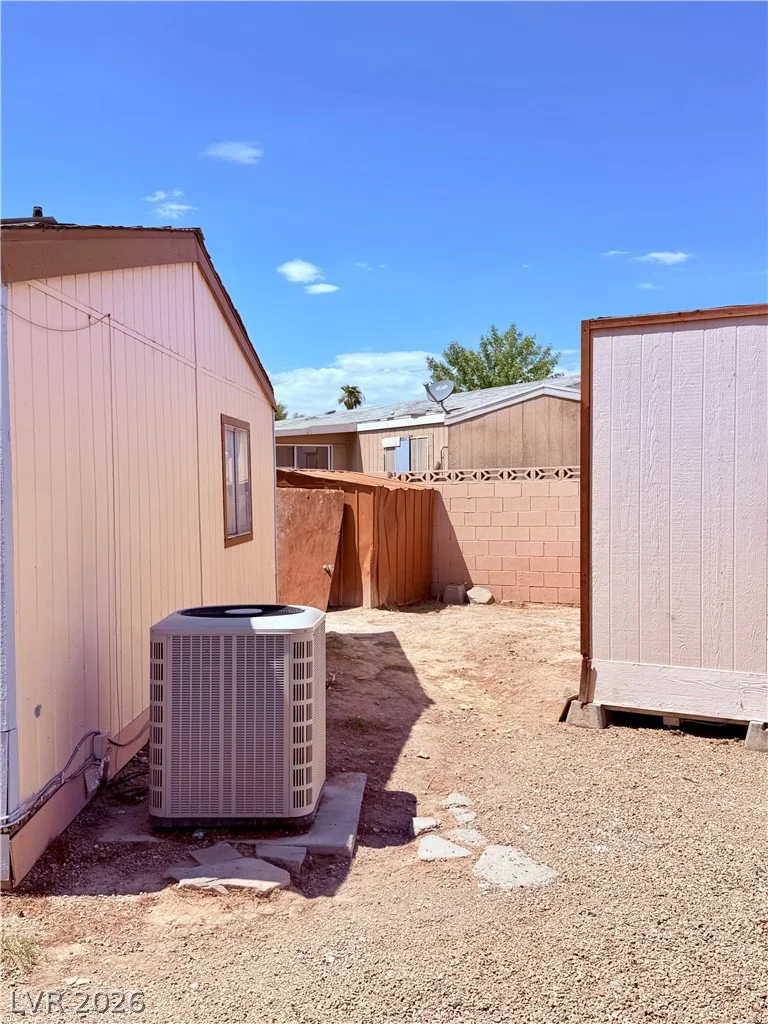 4182 Queen Isabel, Las Vegas, NV 89115