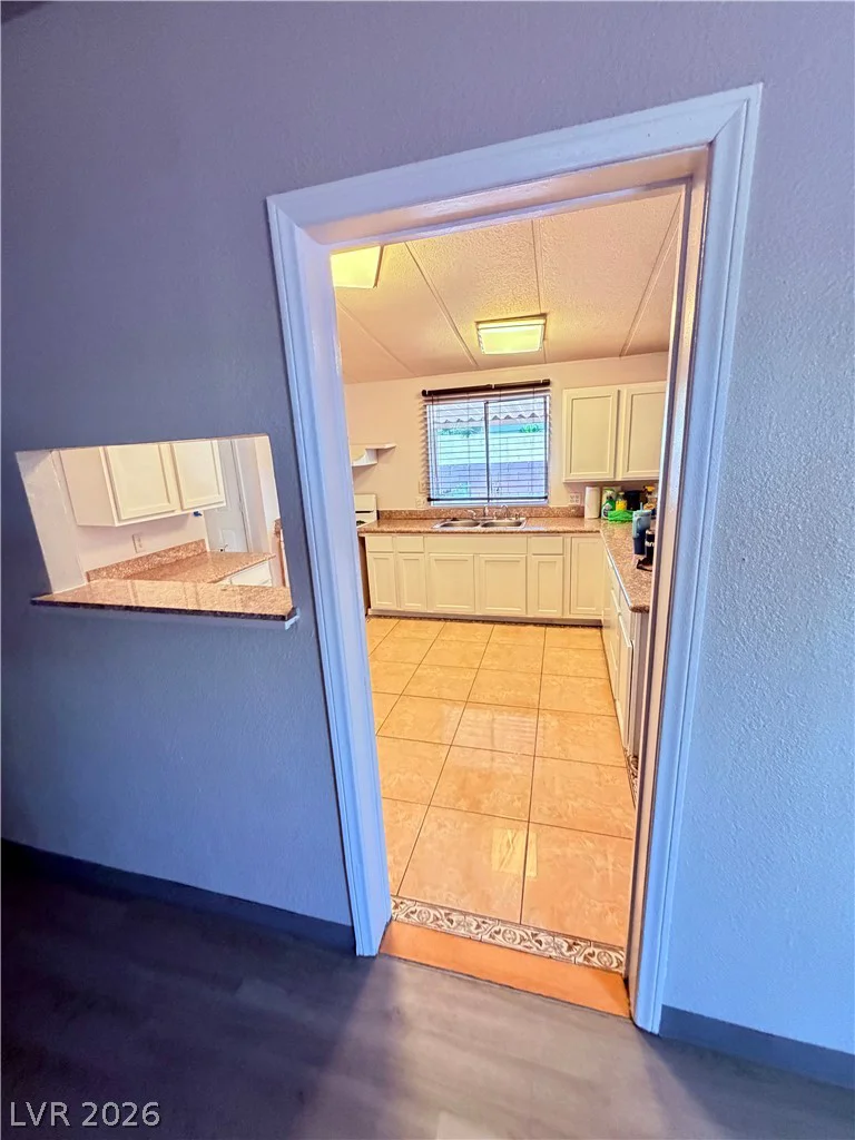 4182 Queen Isabel, Las Vegas, NV 89115