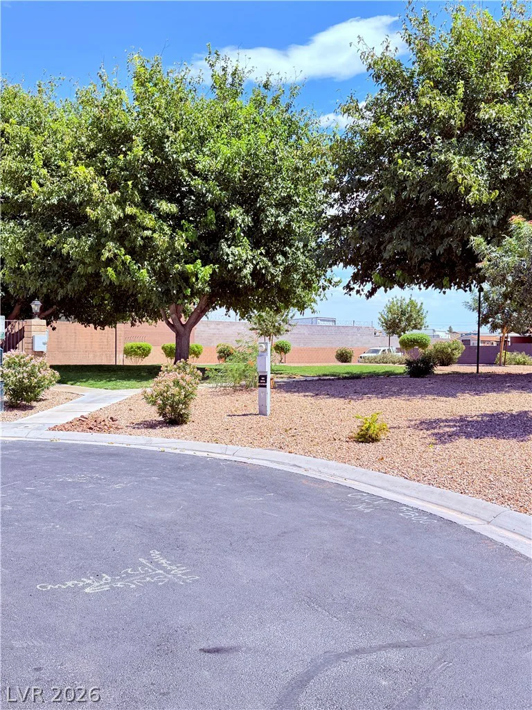 4182 Queen Isabel, Las Vegas, NV 89115