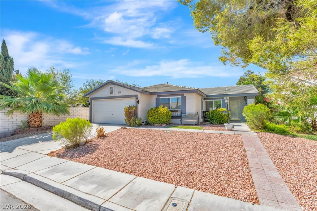2027 Fountain Valley, North Las Vegas, NV 89031
