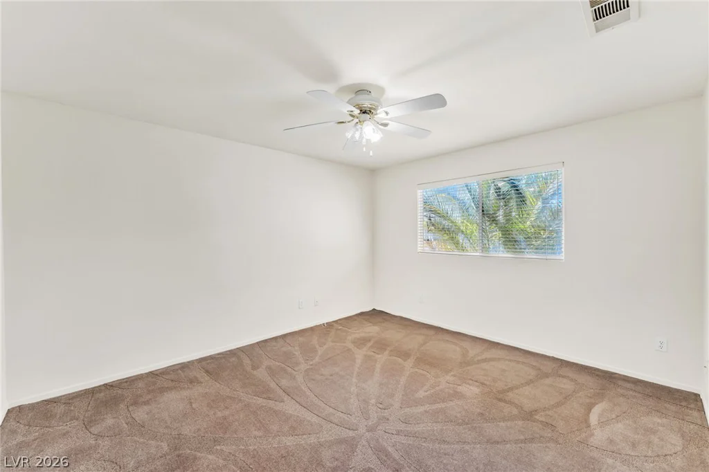 2027 Fountain Valley, North Las Vegas, NV 89031