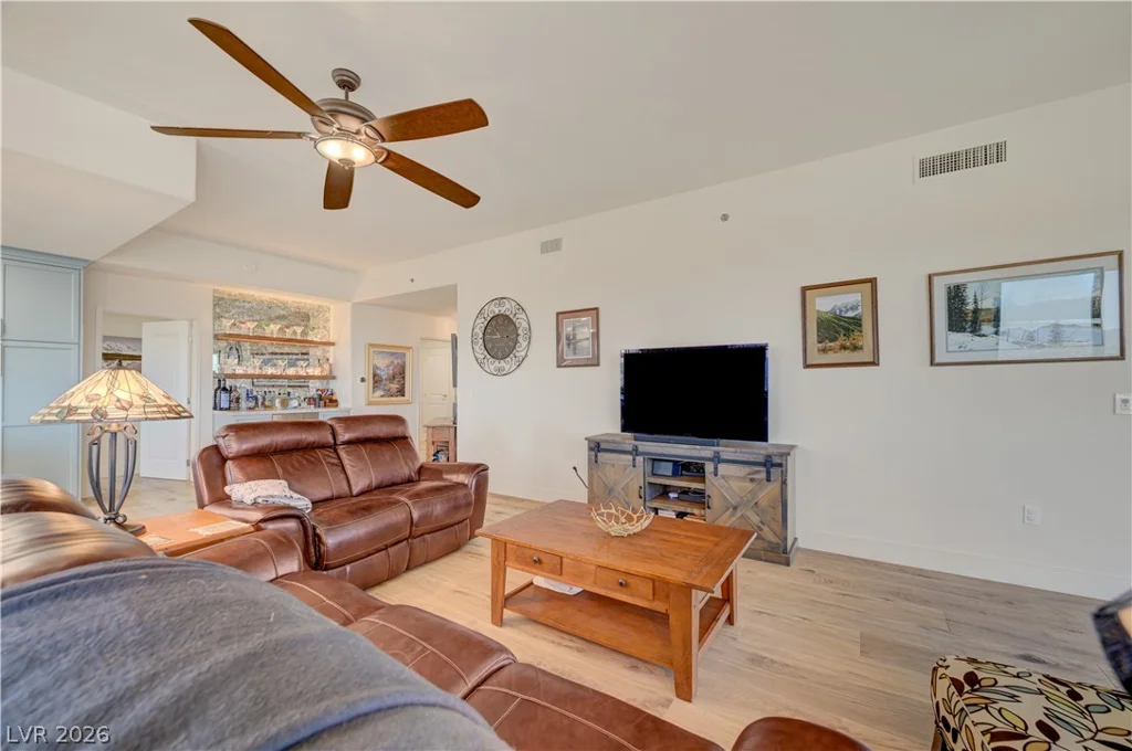 8255 Las Vegas, Las Vegas, NV 89123