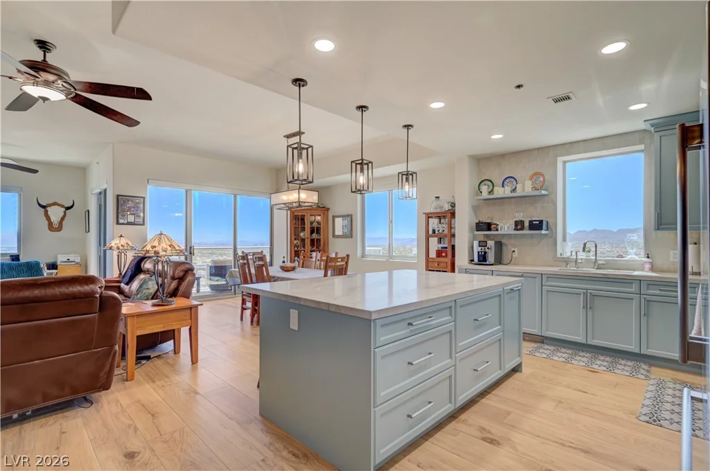 8255 Las Vegas, Las Vegas, NV 89123