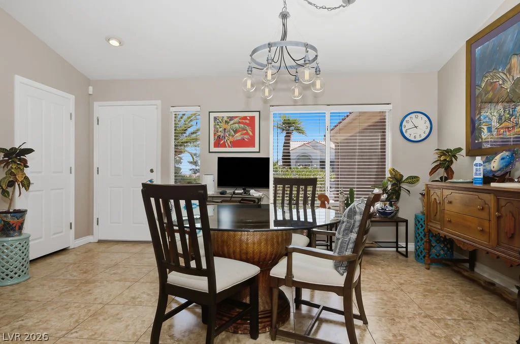 2521 Springbrook, Las Vegas, NV 89134