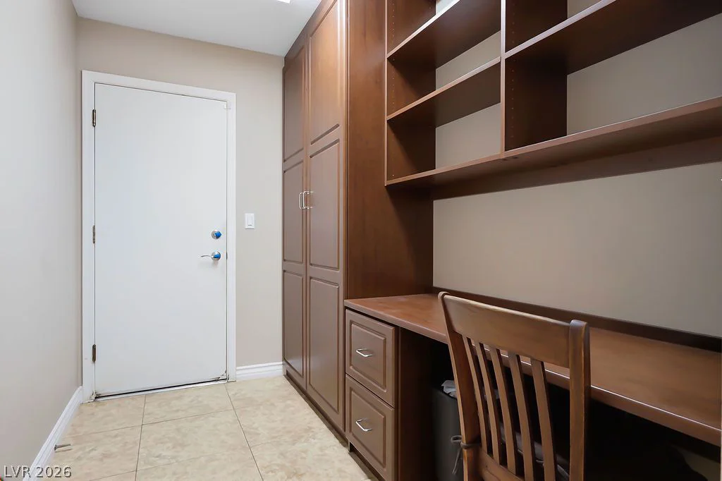 2521 Springbrook, Las Vegas, NV 89134
