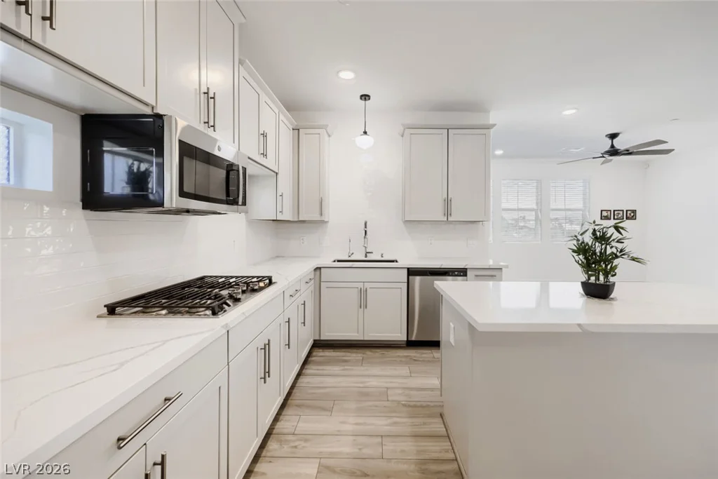 2555 Hampton, Henderson, NV 89052