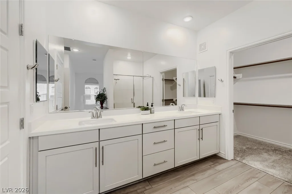 2555 Hampton, Henderson, NV 89052