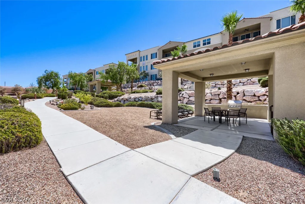 2555 Hampton, Henderson, NV 89052