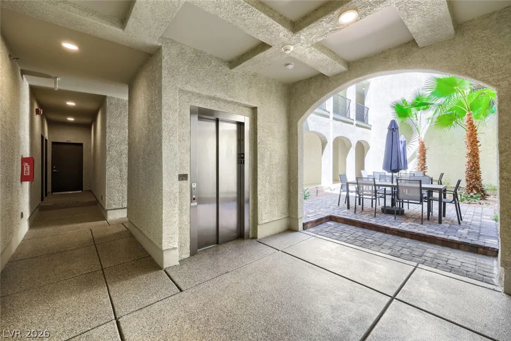 2555 Hampton, Henderson, NV 89052