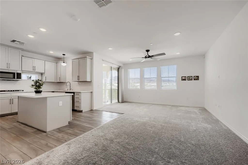2555 Hampton, Henderson, NV 89052