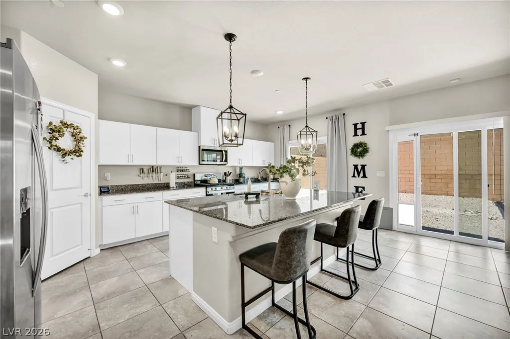 10932 Meridian Fields, Las Vegas, NV 89166