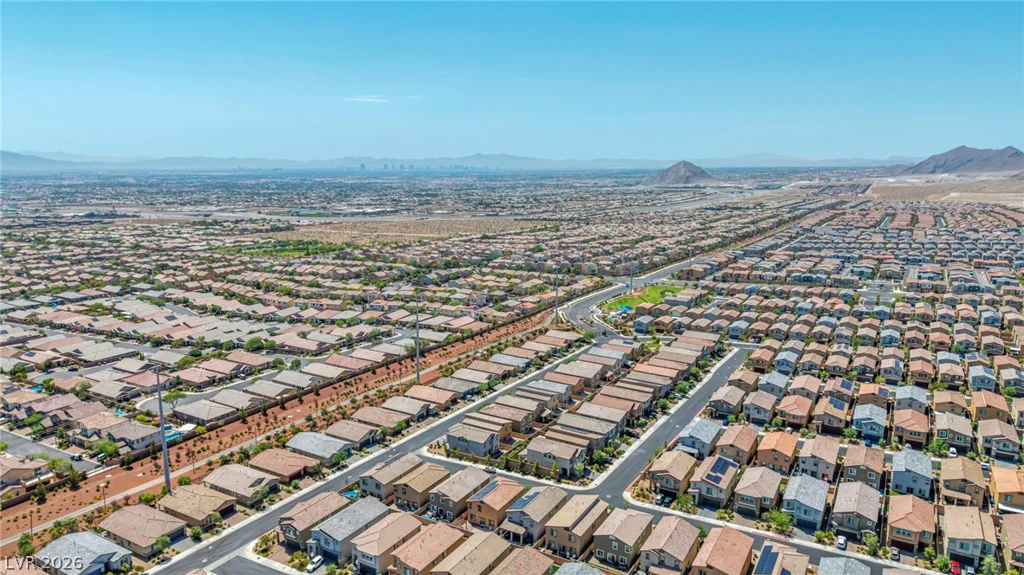 10932 Meridian Fields, Las Vegas, NV 89166