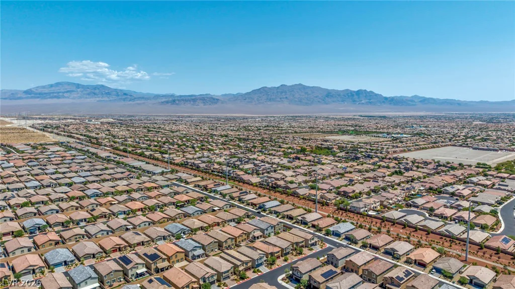 10932 Meridian Fields, Las Vegas, NV 89166