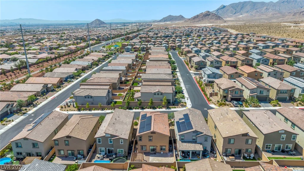 10932 Meridian Fields, Las Vegas, NV 89166