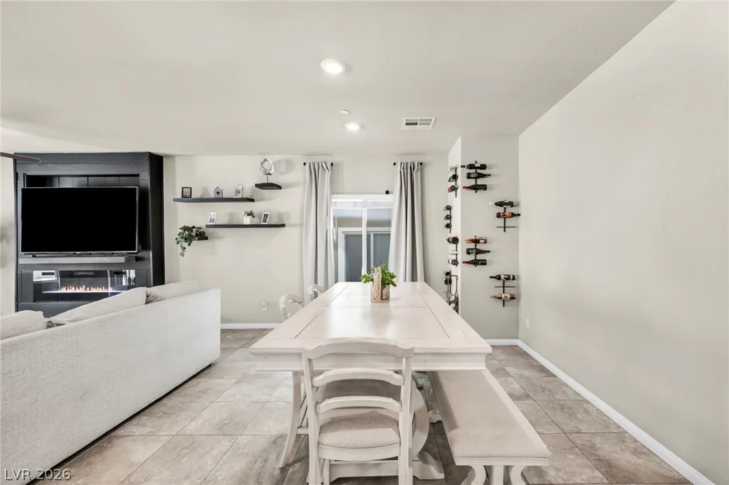 10932 Meridian Fields, Las Vegas, NV 89166