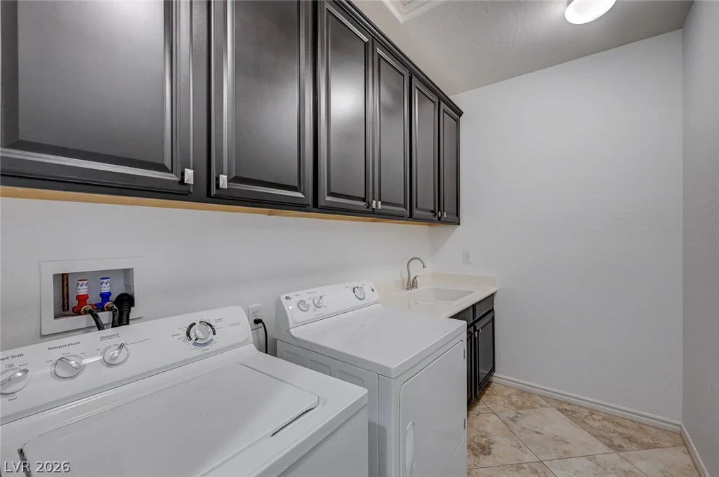 2894 Shining Sun, Henderson, NV 89052