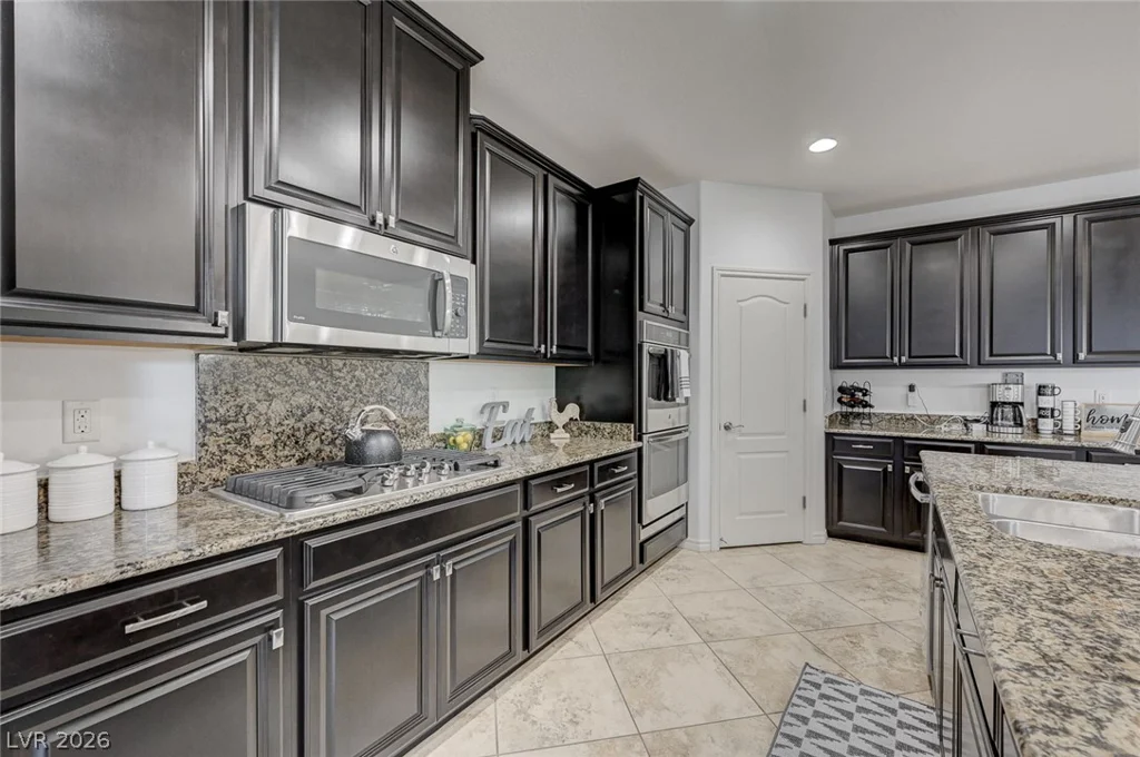 2894 Shining Sun, Henderson, NV 89052