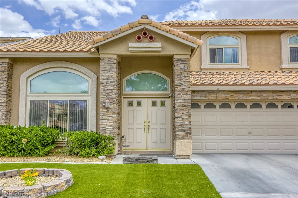 3692 River Canyon, Las Vegas, NV 89129