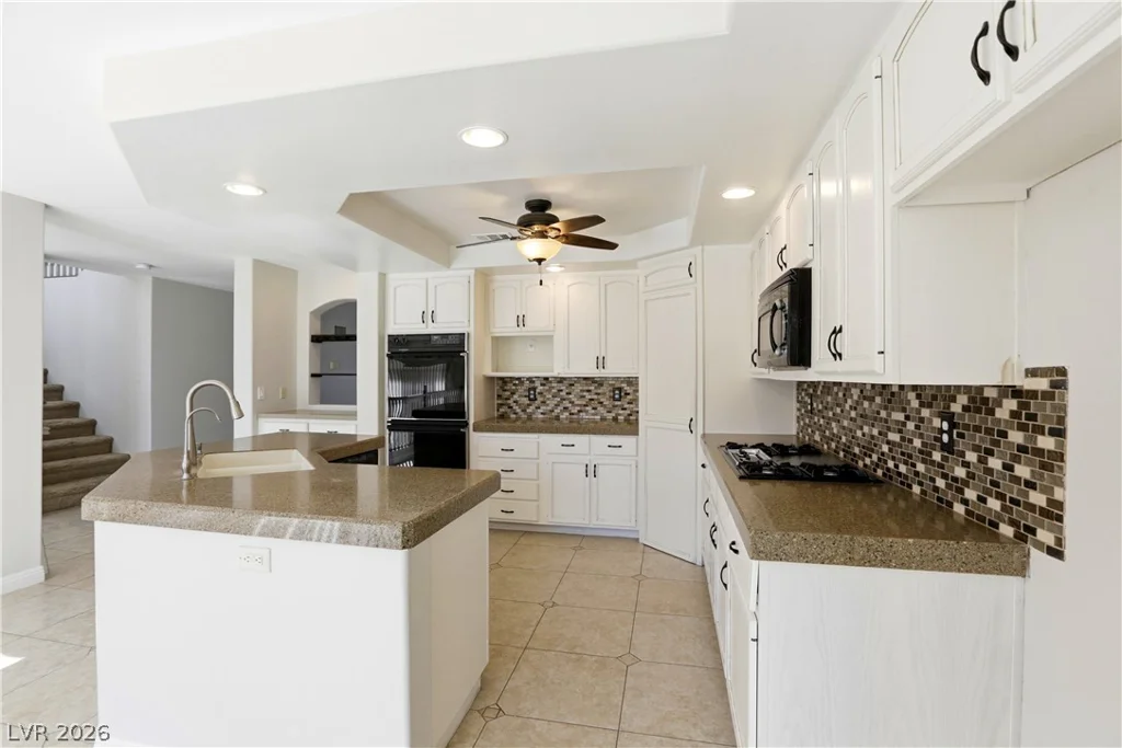 3692 River Canyon, Las Vegas, NV 89129