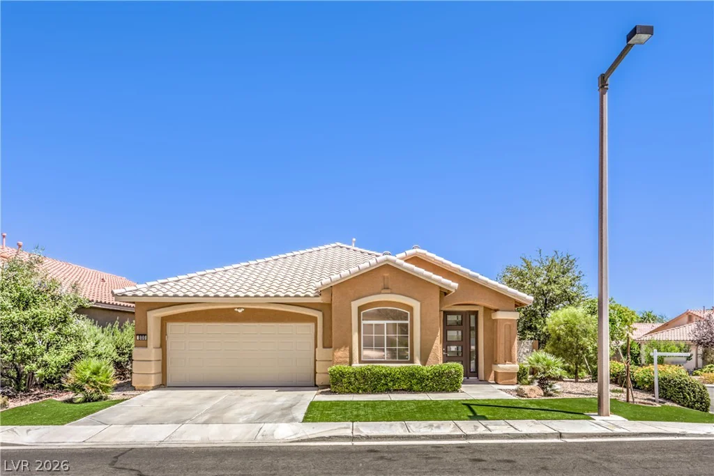800 Royal Elm, Las Vegas, NV 89144