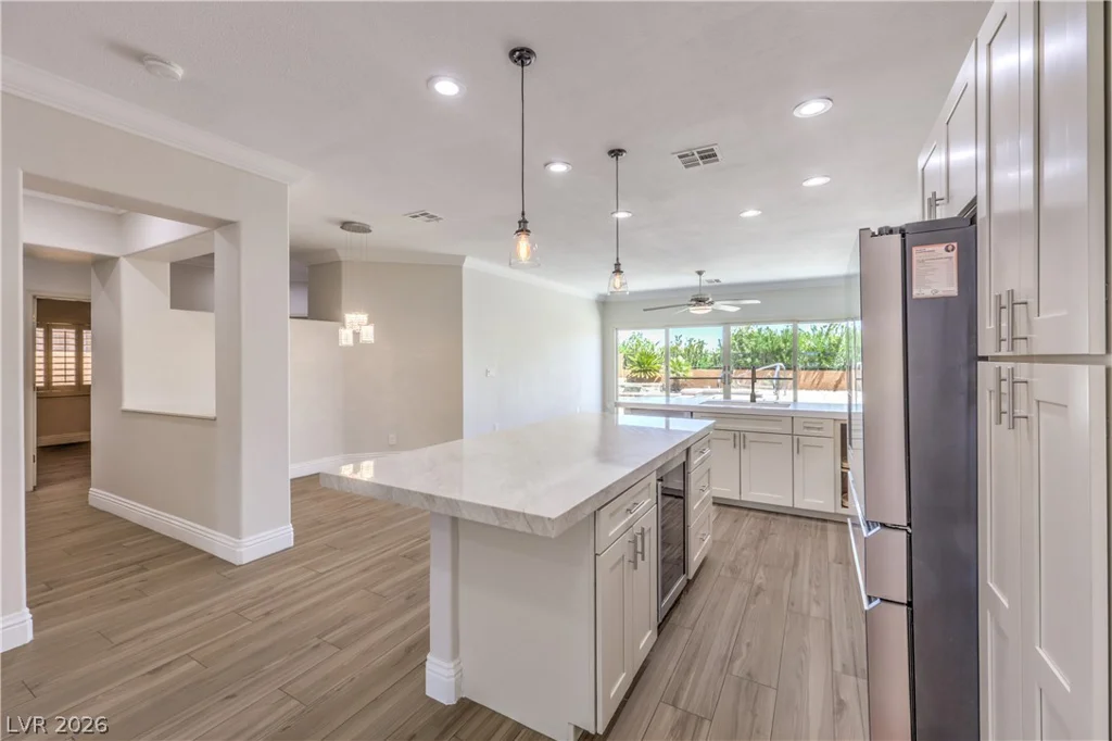 800 Royal Elm, Las Vegas, NV 89144