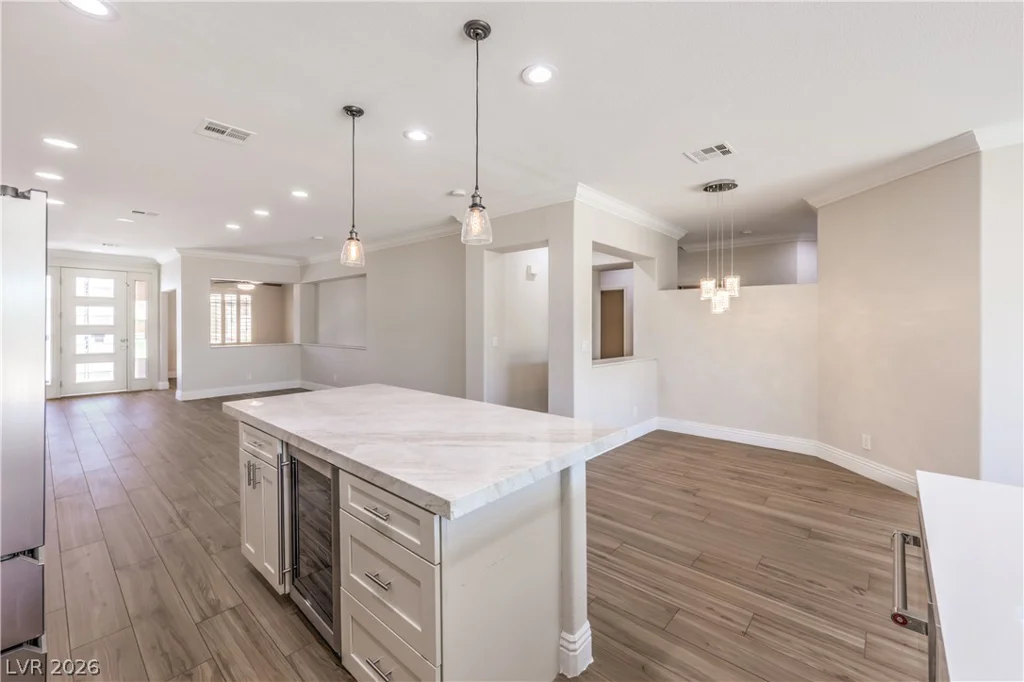 800 Royal Elm, Las Vegas, NV 89144
