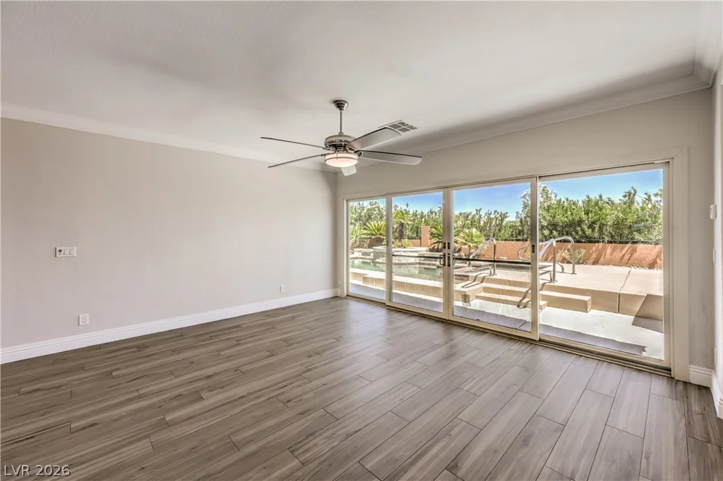 800 Royal Elm, Las Vegas, NV 89144