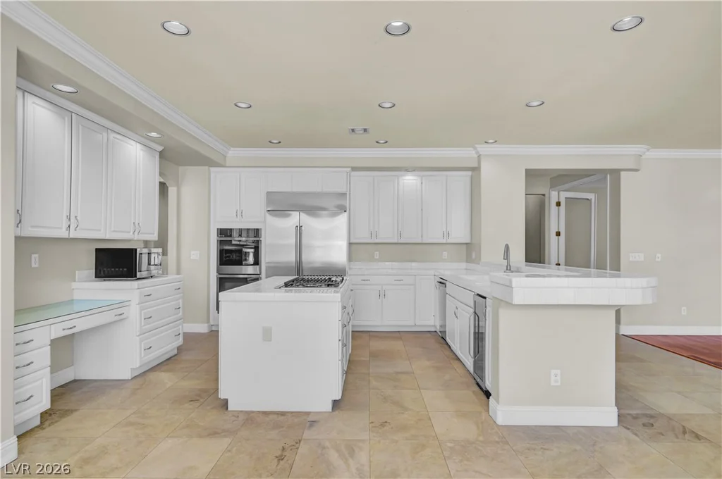 8816 Montagna, Las Vegas, NV 89134