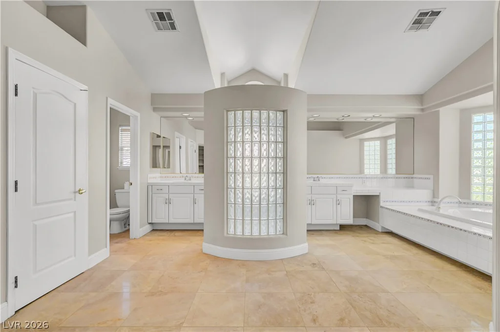 8816 Montagna, Las Vegas, NV 89134