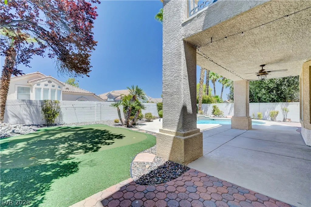 8816 Montagna, Las Vegas, NV 89134