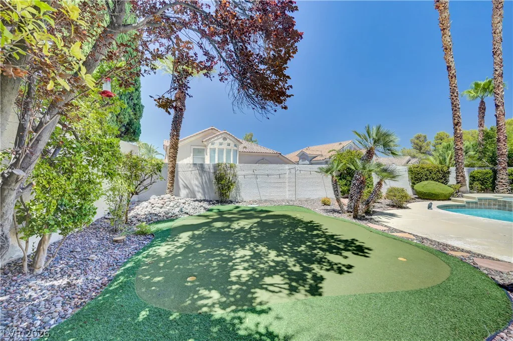 8816 Montagna, Las Vegas, NV 89134
