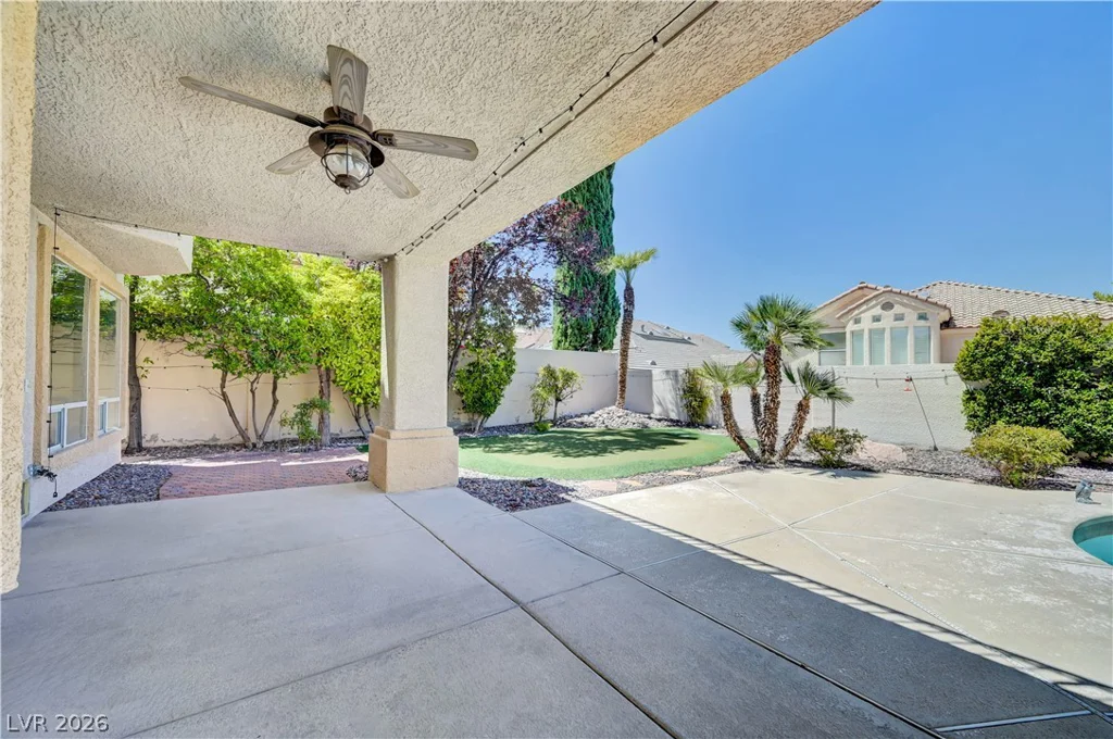 8816 Montagna, Las Vegas, NV 89134