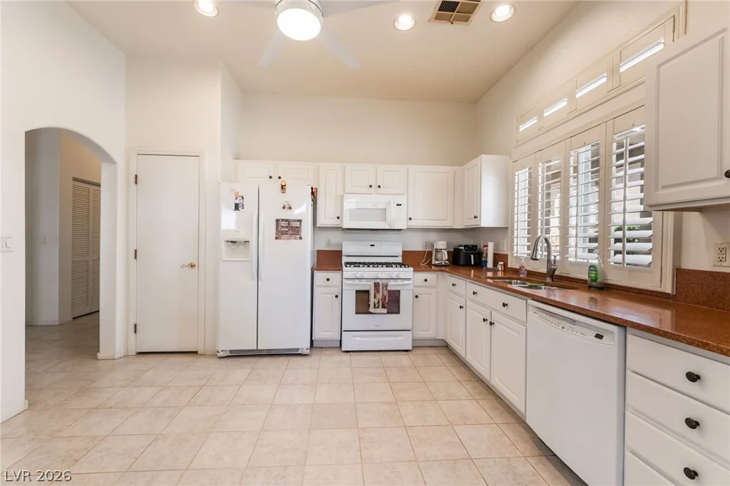 1742 Franklin Chase, Henderson, NV 89012