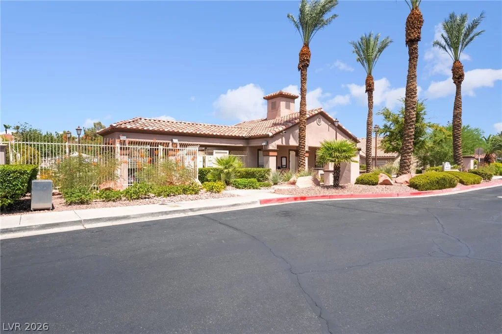 1742 Franklin Chase, Henderson, NV 89012