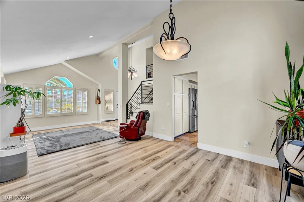 5260 Drifting Dunes, Las Vegas, NV 89149