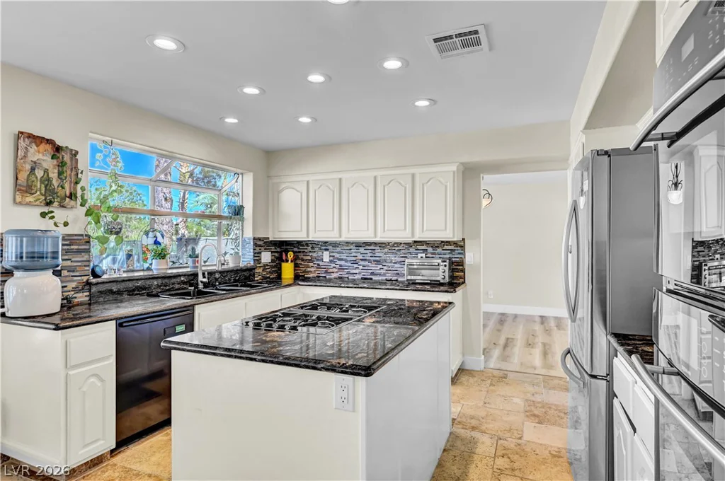 5260 Drifting Dunes, Las Vegas, NV 89149