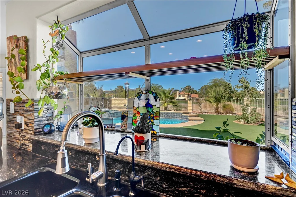 5260 Drifting Dunes, Las Vegas, NV 89149