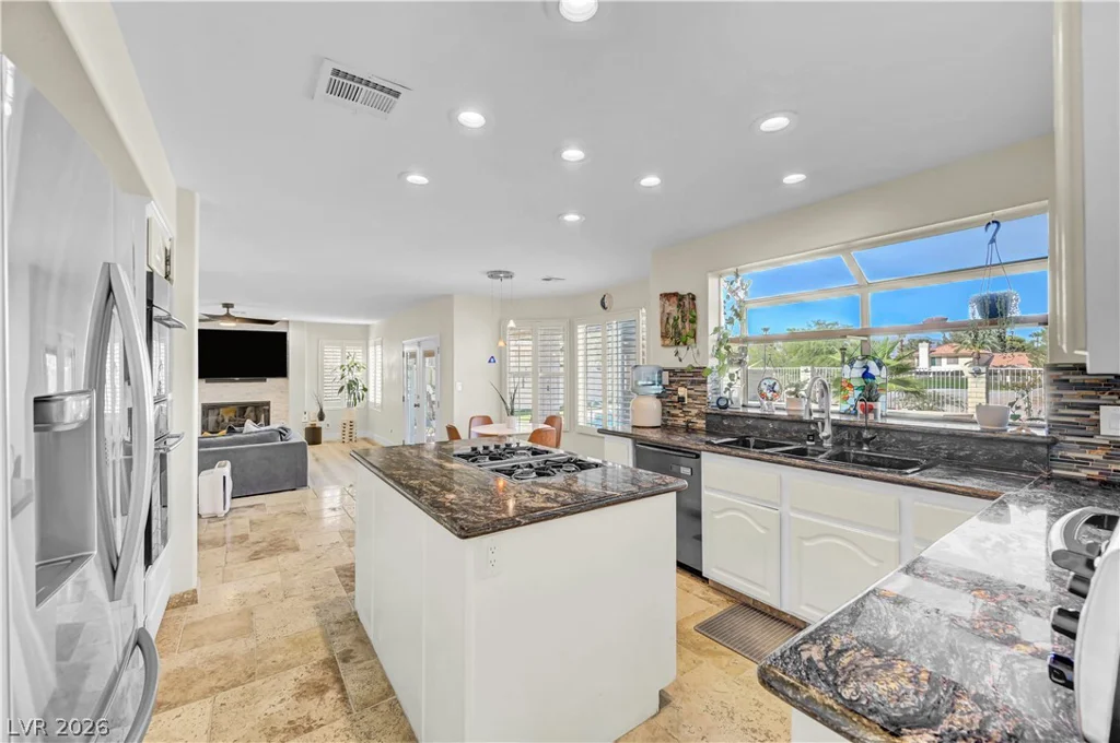 5260 Drifting Dunes, Las Vegas, NV 89149