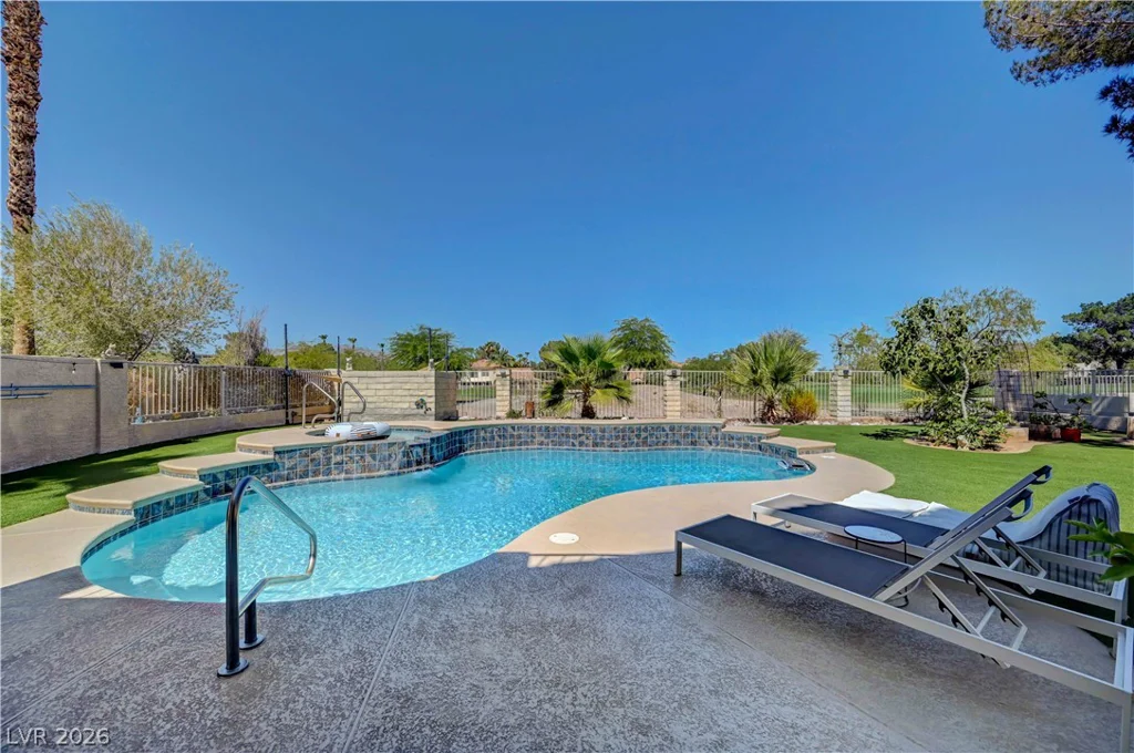 5260 Drifting Dunes, Las Vegas, NV 89149