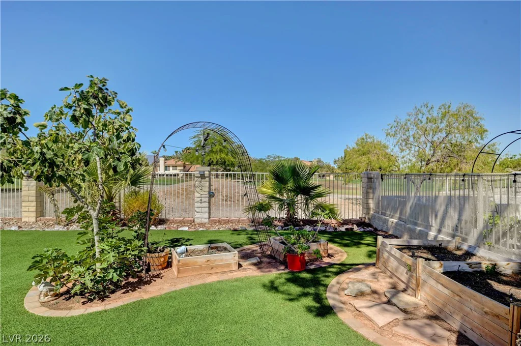 5260 Drifting Dunes, Las Vegas, NV 89149