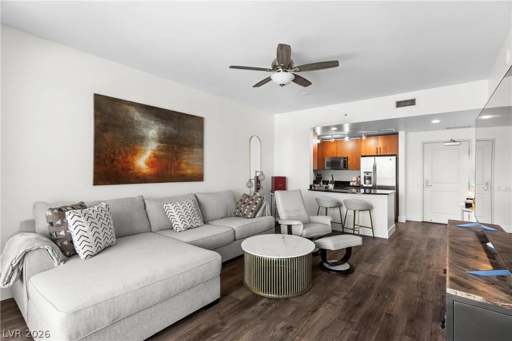 200 Sahara, Las Vegas, NV 89102