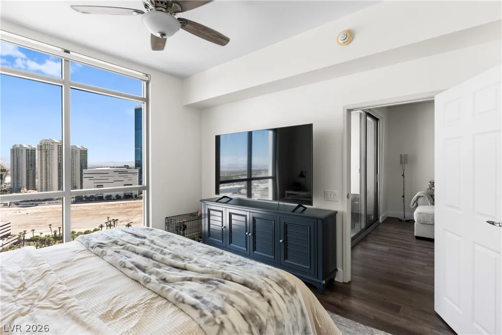 200 Sahara, Las Vegas, NV 89102