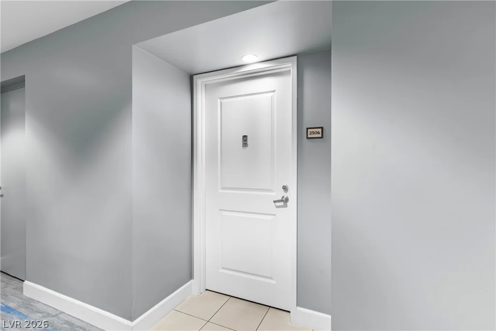 200 Sahara, Las Vegas, NV 89102