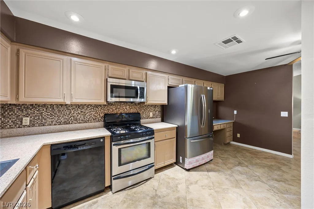 6637 Coastal Breeze, Las Vegas, NV 89108
