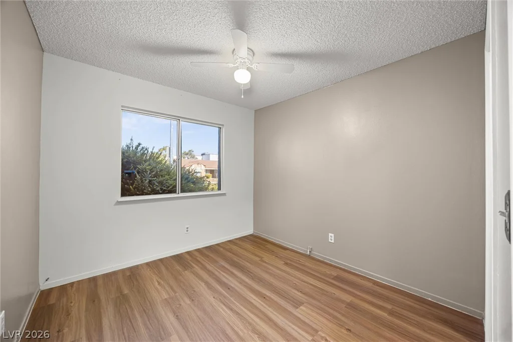 6637 Coastal Breeze, Las Vegas, NV 89108