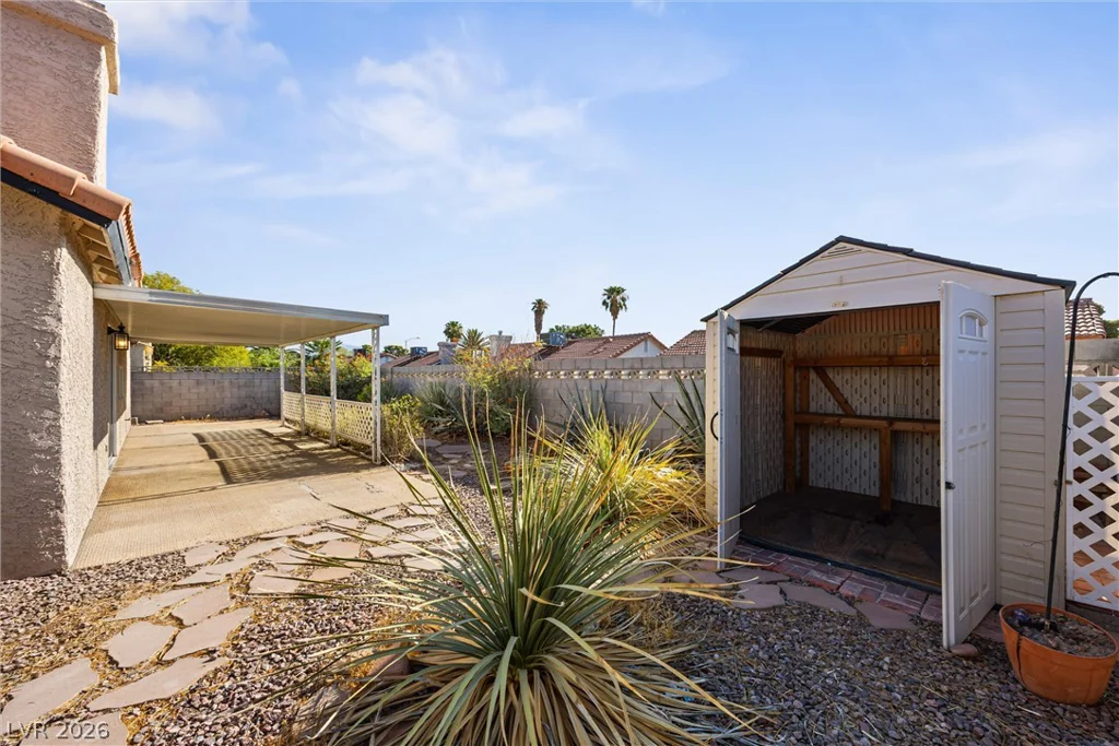 6637 Coastal Breeze, Las Vegas, NV 89108
