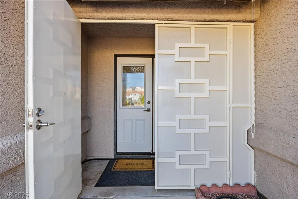 6637 Coastal Breeze, Las Vegas, NV 89108